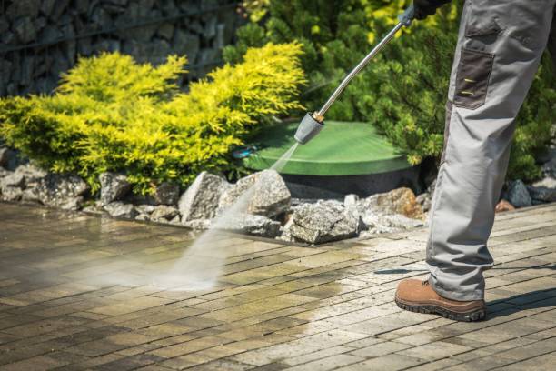 Professional Pressure Washing Services in Altoona, IA